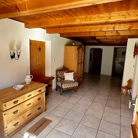 Apartment Beim Straßer - Geräumige Erdgeschoßwohnung Mit Bergblick Flintsbach